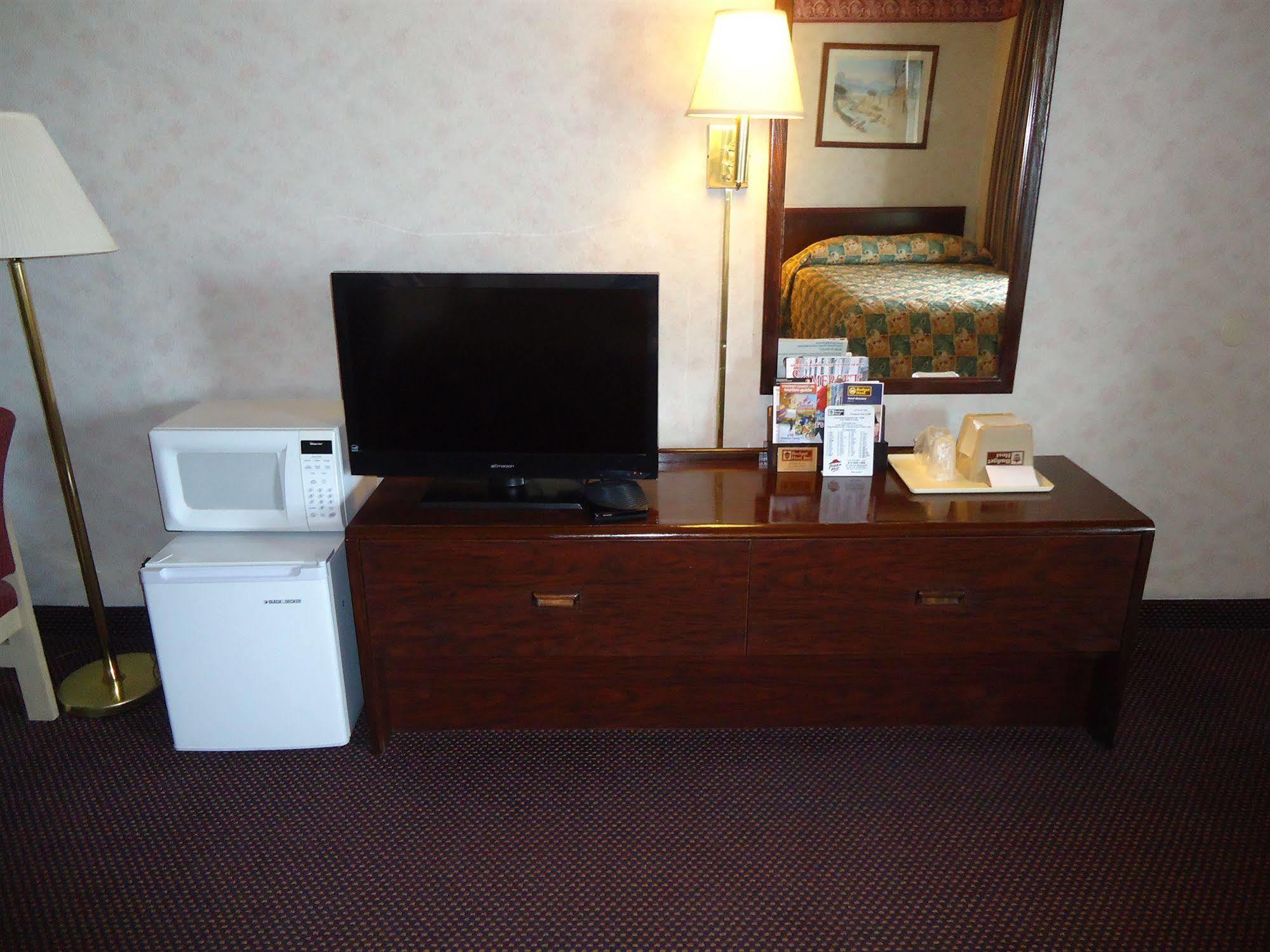 Budget Host Inn Сомерсет Экстерьер фото