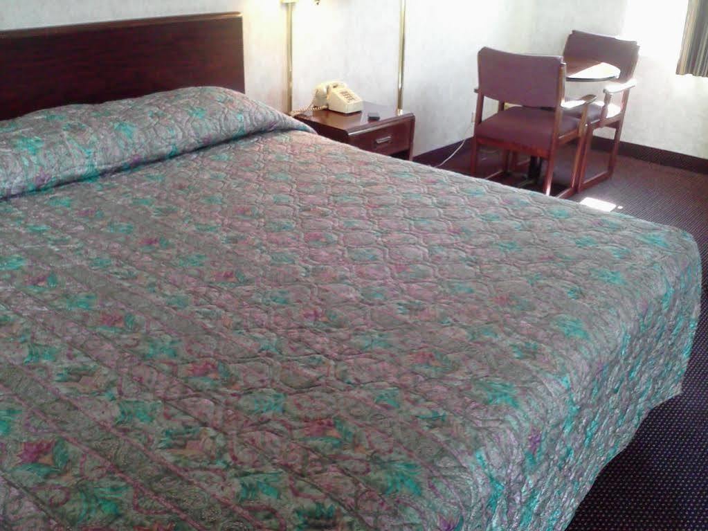 Budget Host Inn Сомерсет Экстерьер фото